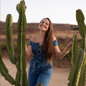 Meet your Posher, Jena